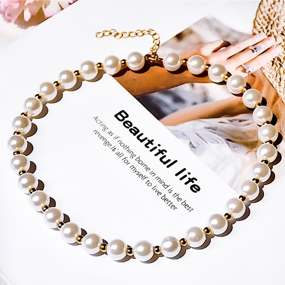 ⚜️𝟯𝟬%𝗢𝗙𝗙 𝗯𝘂𝗻𝗱𝗹𝗲𝘀 𝟯+⚜️ NEW Pearl & Gold Beaded Statement Necklace - Picture 6 of 12